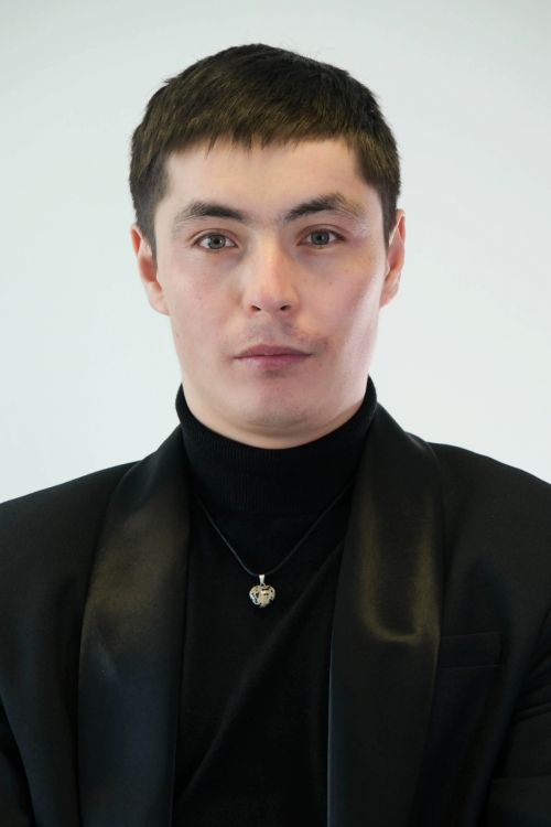 Арменұлы Рүстем